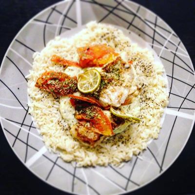 Filet de flétan au citron, tomates et riz basmati