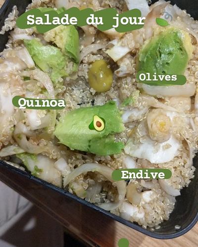 Salade du jour : quinoa, endive, olives et avocat