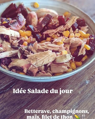 Salade betterave, champignons, maïs et thon