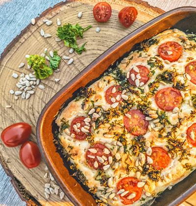 Foccacia Tomate-Ail-Persil , une délicieuse recette pour le midi !