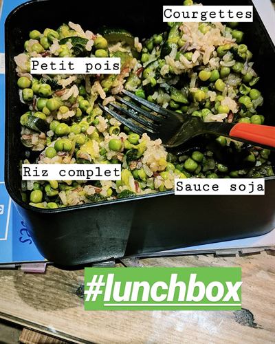 Riz complet, petits pois et courgettes au soja