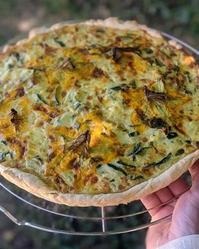 Quiche courgettes, menthe et saint-félicien