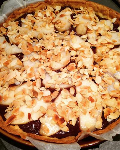 Tarte poire, chocolat et amandes