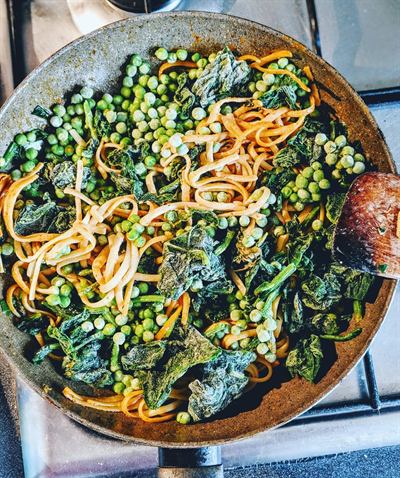 Green food : spaghetti aux épinards et petits pois