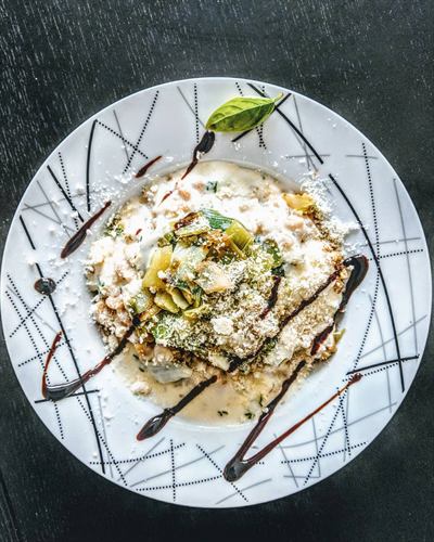 Coquillettes aux poireaux et crème au parmesan