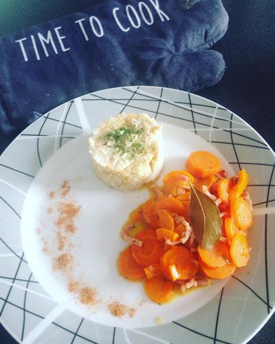 Poêlée carottes, poivrons, lardons et mini-gratins de chou-fleur