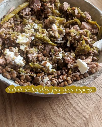 Salade de lentilles, feta, thon et asperges