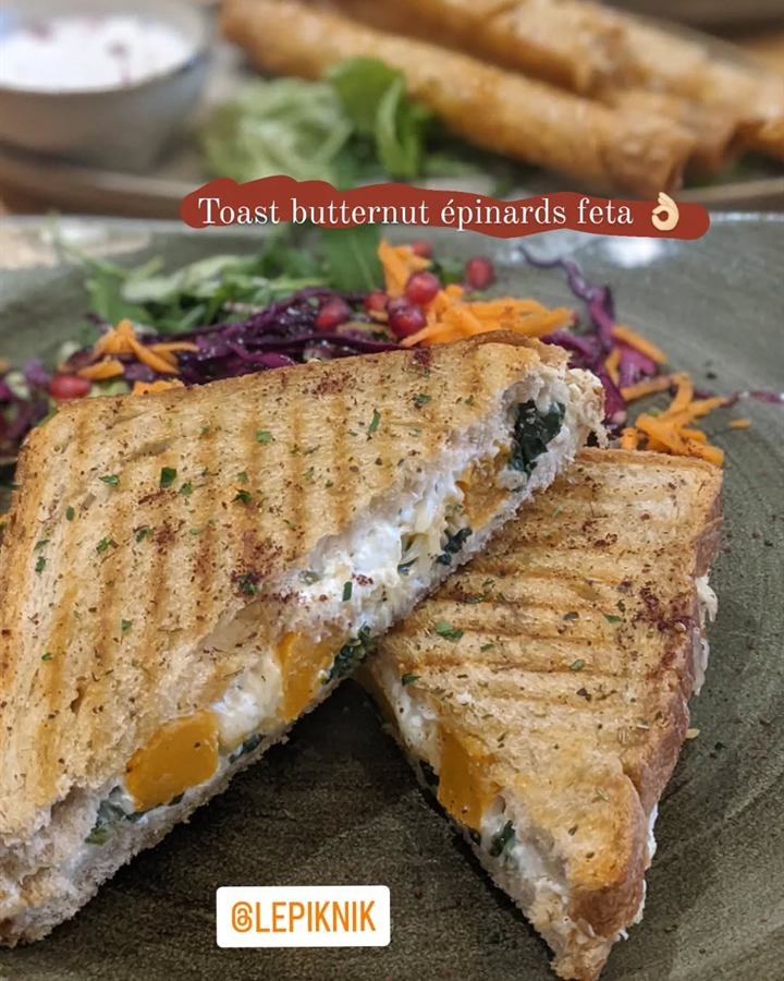 Toast butternut, épinards et feta