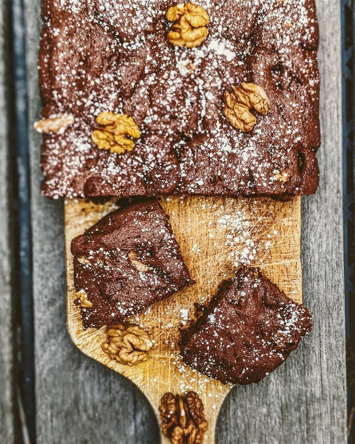 Brownie maison au chocolat noir