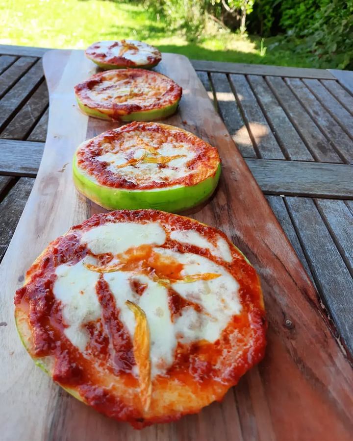 Courgizzas, les mini-pizzas de courgette