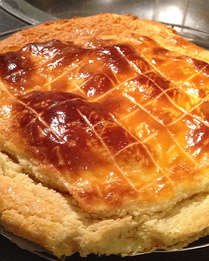 La fameuse galette des rois (avec 1 seule pâte feuilletée !)
