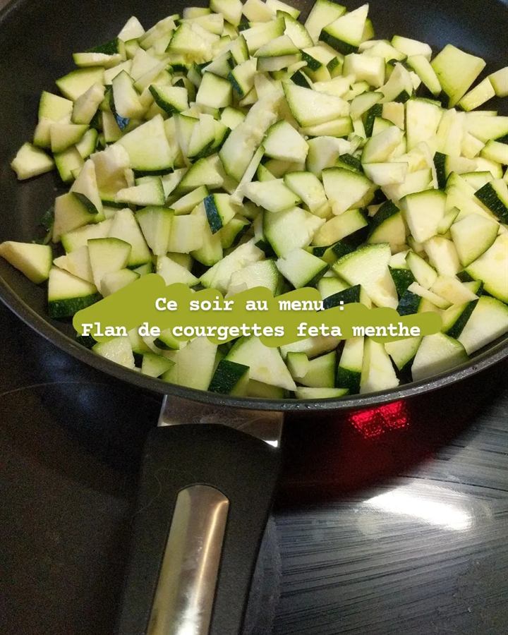 Flan de courgettes à la feta et à la menthe