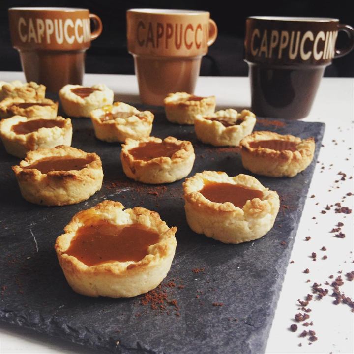 Mini-tartelettes au caramel beurre salé