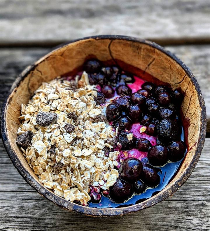 Bol fromage blanc, myrtilles et muesli maison