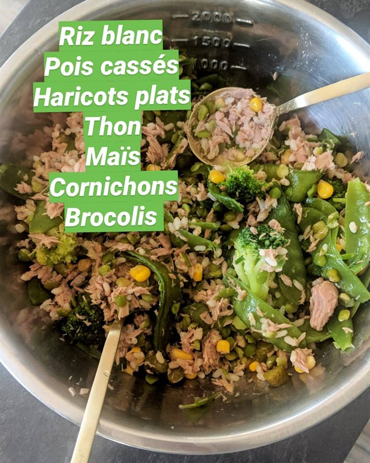 Salade composée riz, pois cassés, thon et brocoli