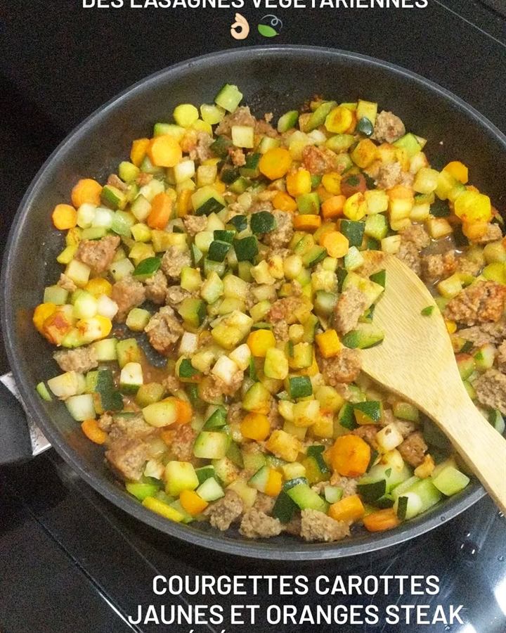 Lasagnes végétariennes courgettes, carottes et paprika