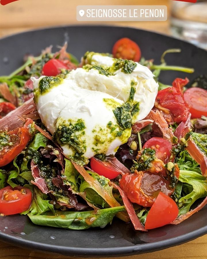 Salade tomates, mozzarella et pesto